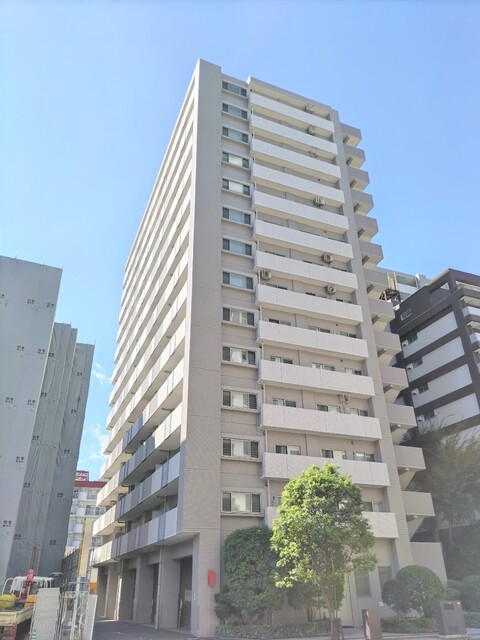 【仙台市青葉区木町通のマンションの建物外観】