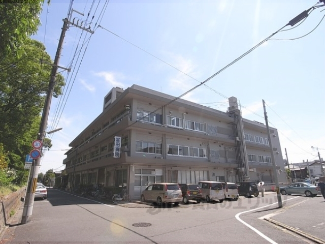 【京都市北区小山北玄以町のマンションの病院】