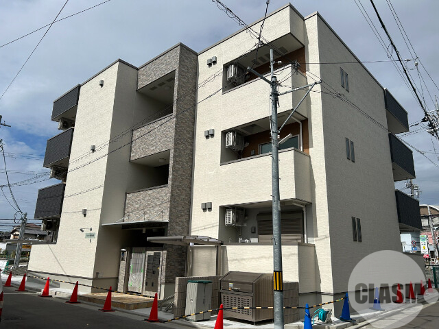 河内長野市長野町のアパートの建物外観