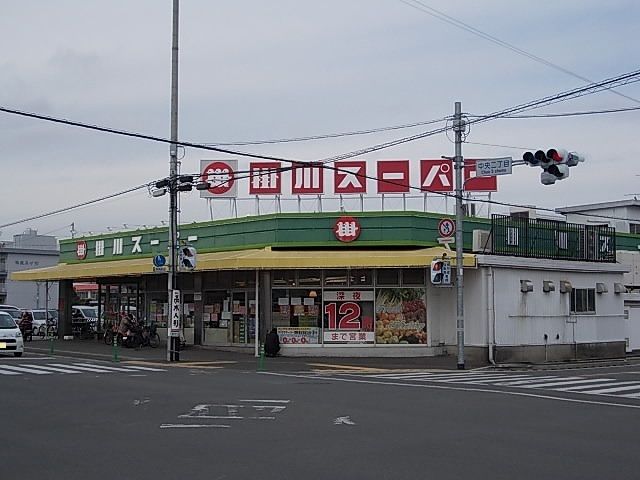 【掛川市中央高町のアパートのスーパー】