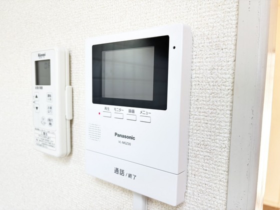 セキュリティ　モニター付きインターホン