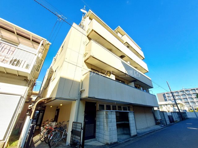 ヴィラトレジャーの外観