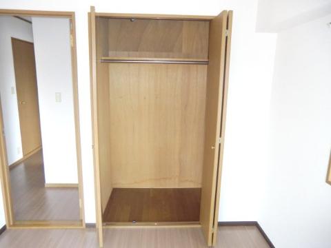 　収納　クローゼット
