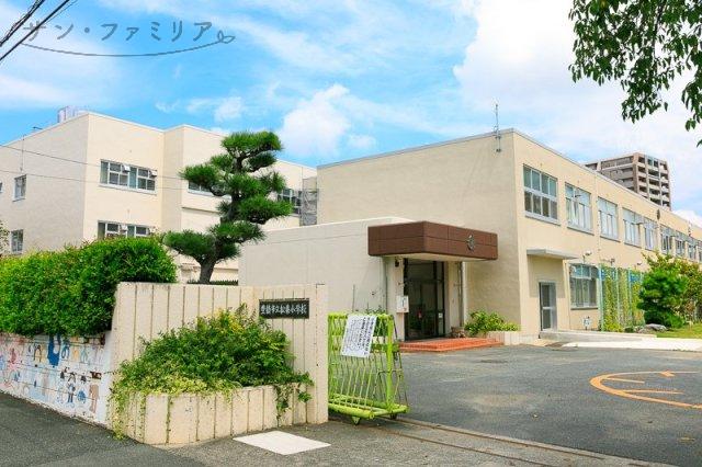 小学校　豊橋市立松葉小学校（小学校）まで461m