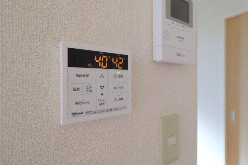 玄関　図面と現状に相違がある場合には現状を優先