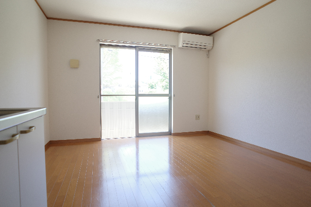 居室・リビング　別部屋の写真です