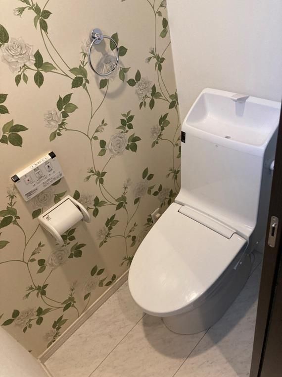 トイレ　トイレもきれいです