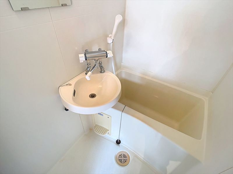 バス・シャワールーム　※同タイプの間取の写真※