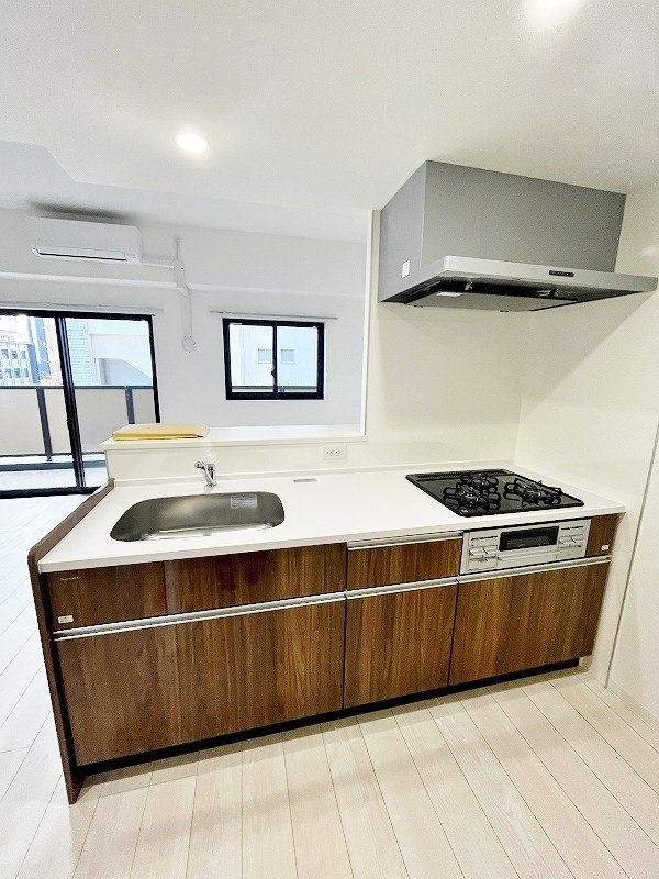 キッチン　★システムキッチングリル付き/3口コンロ★