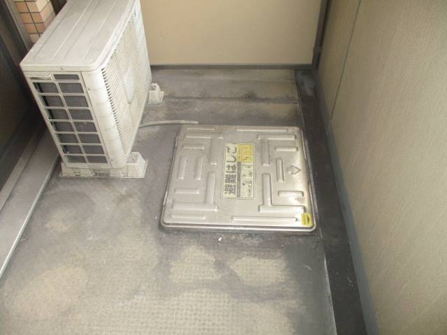 バルコニー　バルコニー