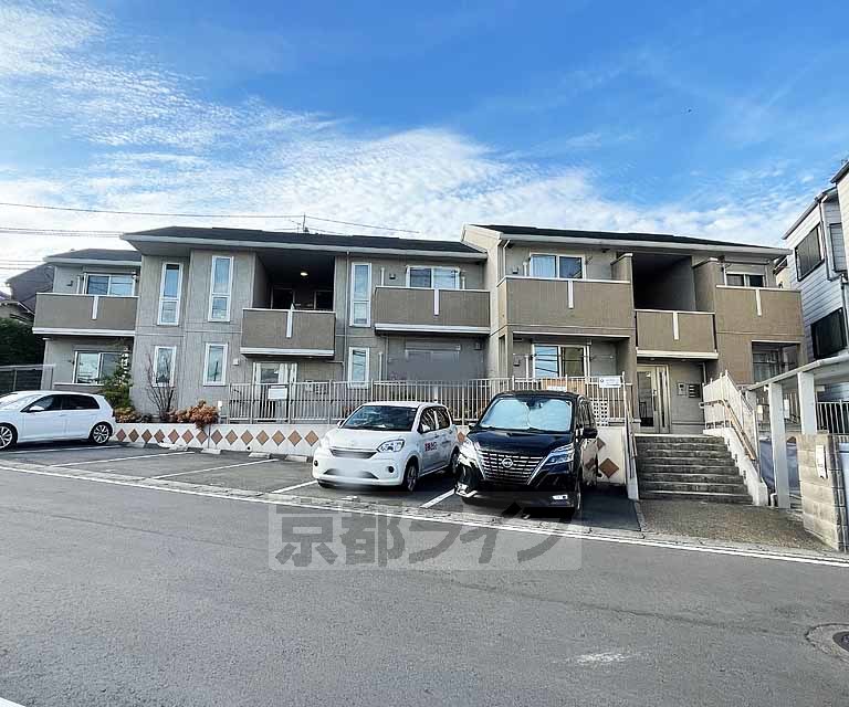 建物外観　２０１４年新築物件です。