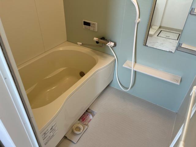 バス・シャワールーム　バス