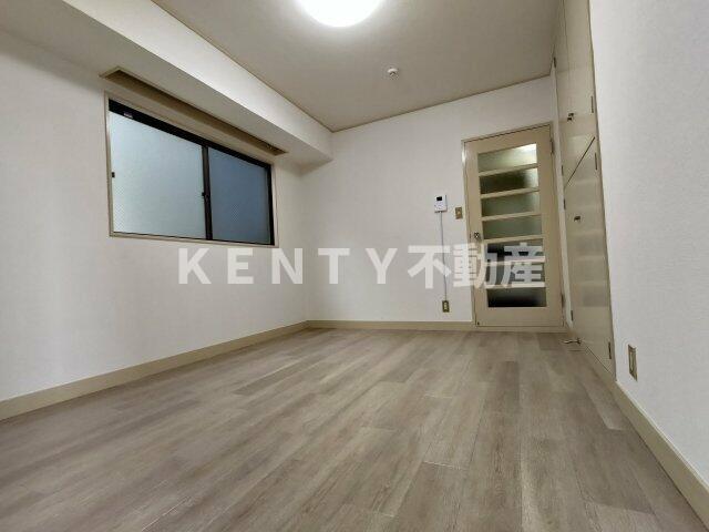 居室・リビング　別部屋参考用写真