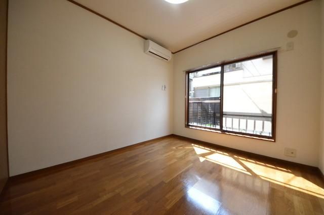 居室・リビング　室内写真