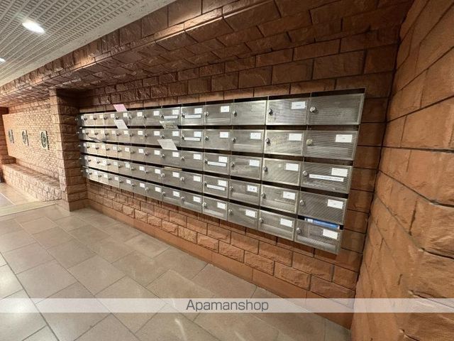 ロビー　ロビー