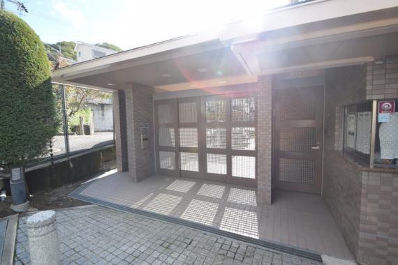 エントランス　グランビュー山手