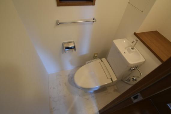 トイレ　グランビュー山手