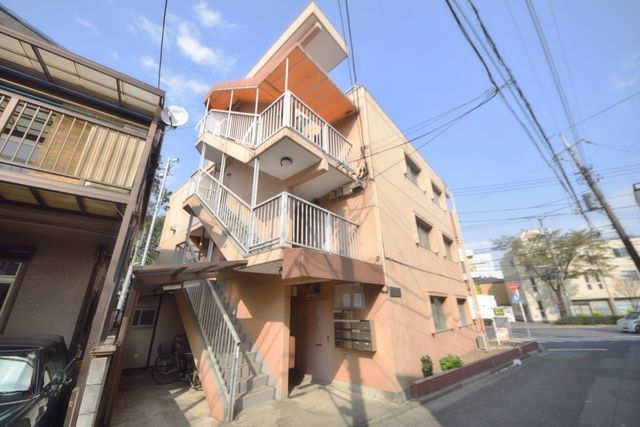 建物外観　★外観★