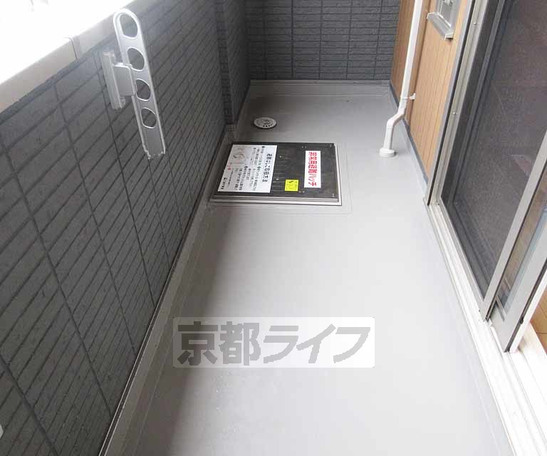 バルコニー　広いバルコニーです・