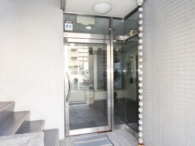 セキュリティ　オートロック設備無しです。