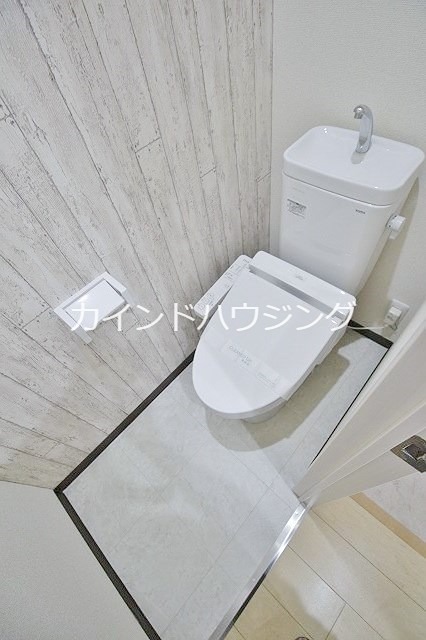 トイレ　ウォシュレット