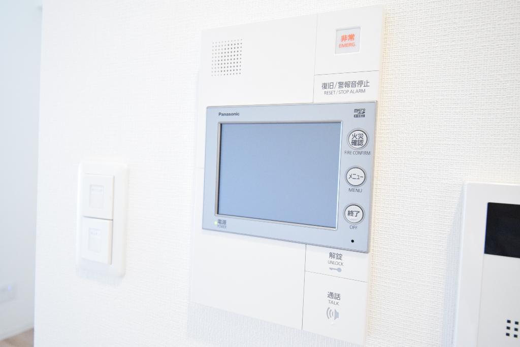セキュリティ　カメラ付インターホン