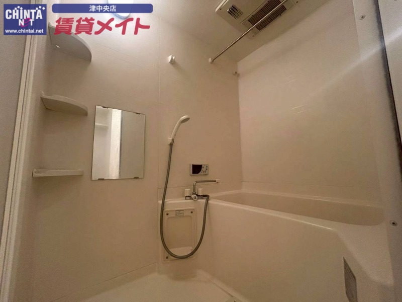 バス・シャワールーム　別部屋画像参考