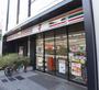 コンビニ　セブンイレブン港区赤坂駅南店（コンビニ）まで147m