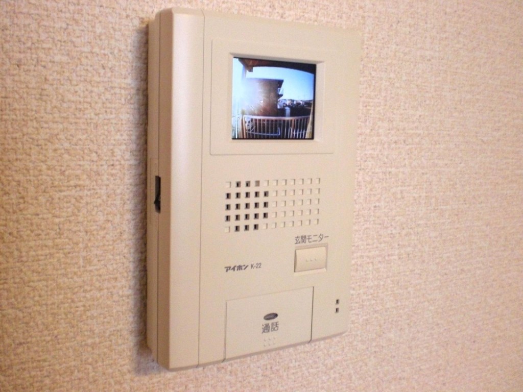 その他　温水洗浄便座付きです。