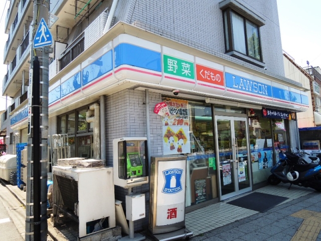 コンビニ　ローソン板橋桜川二丁目店（コンビニ）まで145m