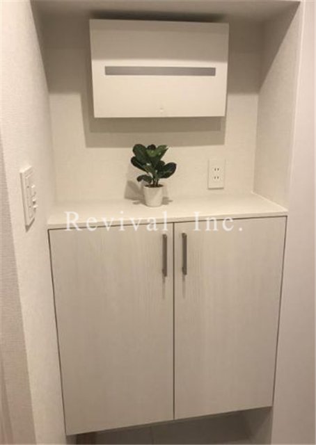 玄関　玄関部分もスッキリしてますね