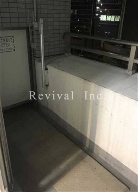 バルコニー　広々したバルコニー空間ですね