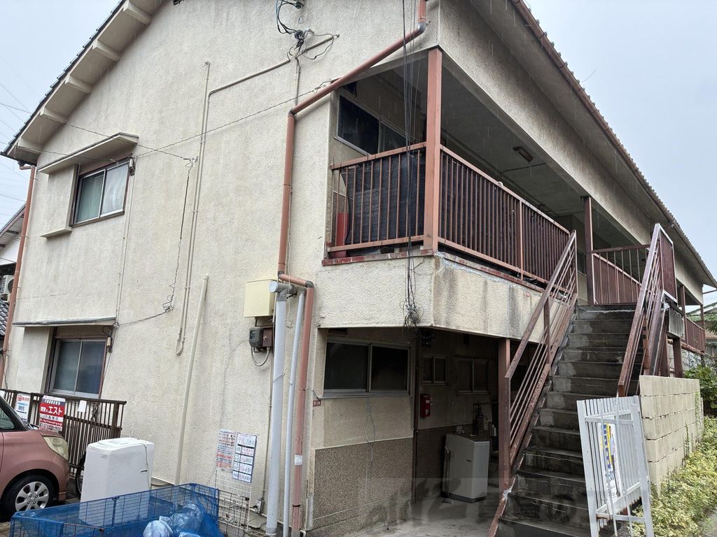 建物外観　バルコニー