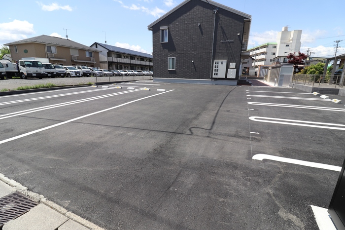 駐車場　駐車場