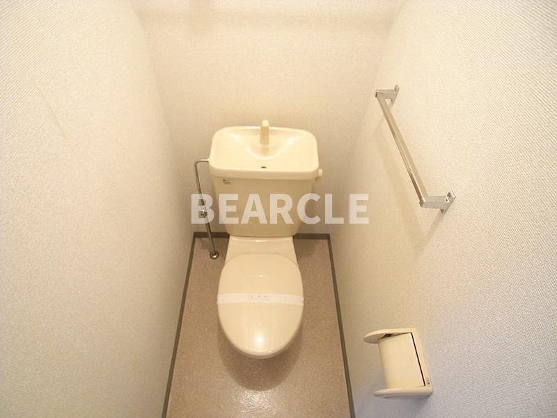 トイレ　清潔感のあるトイレです