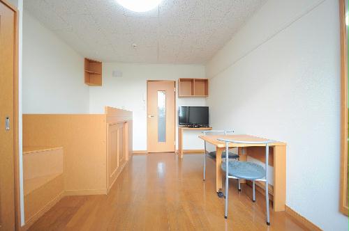 その他部屋・スペース　１Ｆフローリング　２Ｆカーペット