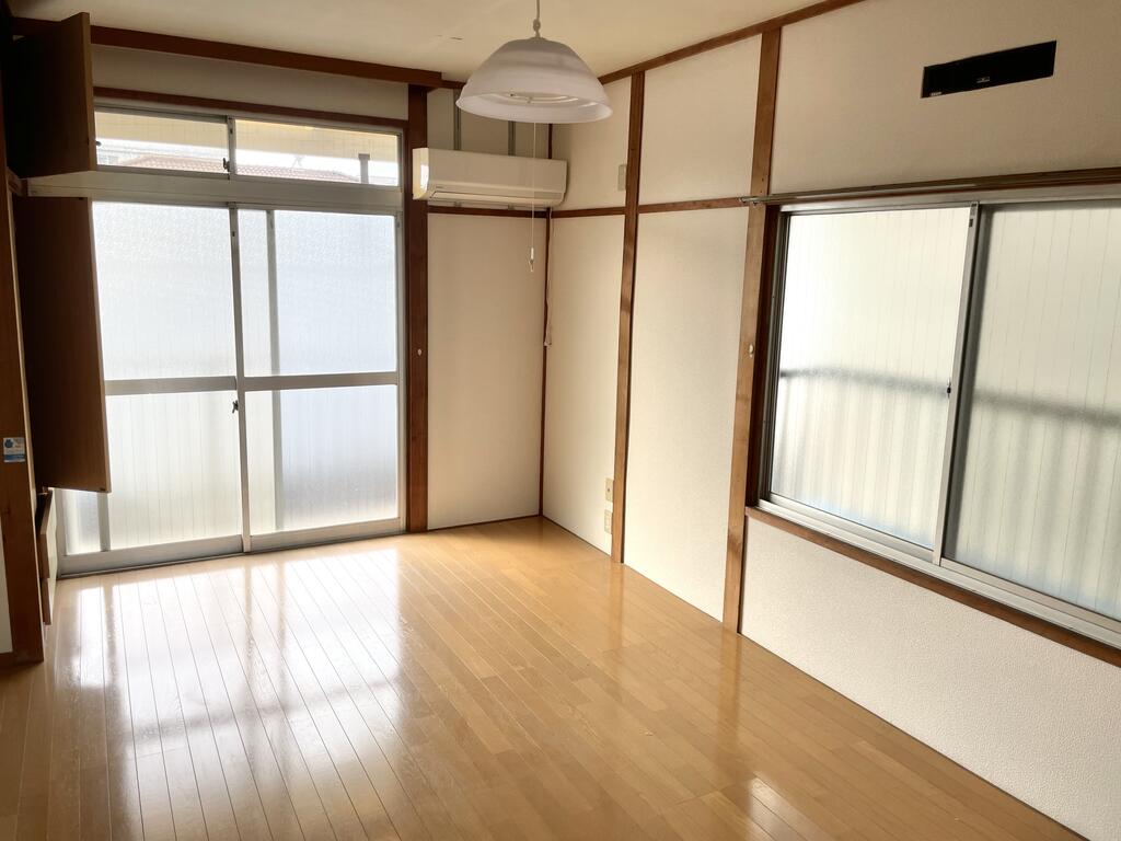 清美荘の居間写真