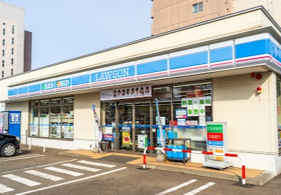 コンビニ　ローソン札幌厚別中央店（コンビニ）まで312m