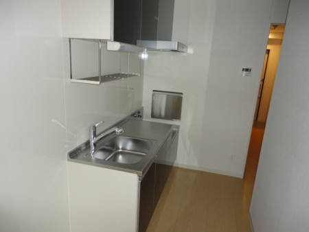 キッチン　反転タイプの写真です