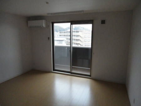 居室・リビング　反転タイプの写真です