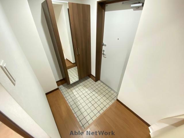 玄関　同型　201号室