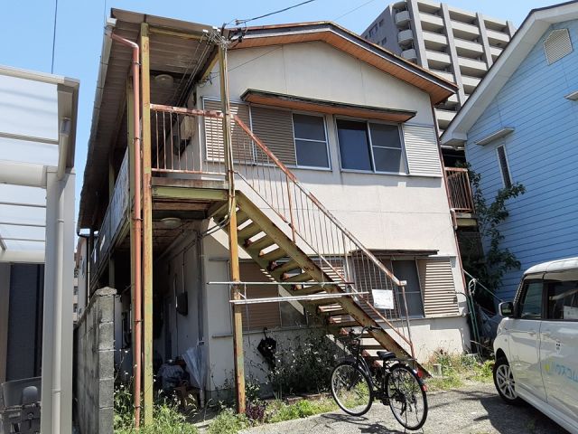 【南浜田荘の建物外観】