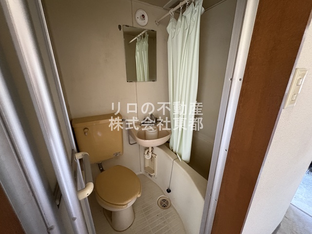 バス・シャワールーム　※参考写真（別号室の写真です。）