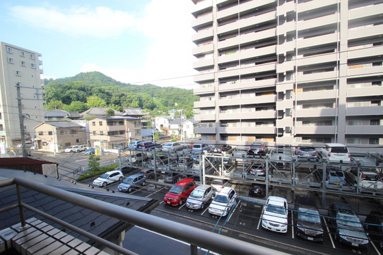 【広島市東区光町のマンションの眺望】