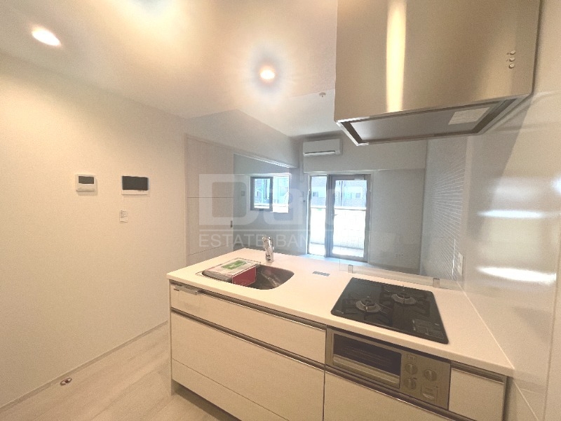 キッチン　※写真は別タイプ別部屋です。