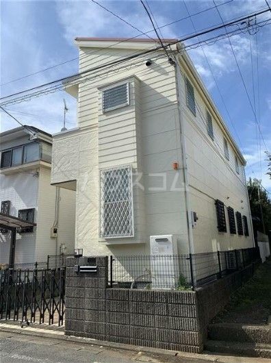 世田谷区奥沢２丁目戸建の建物外観