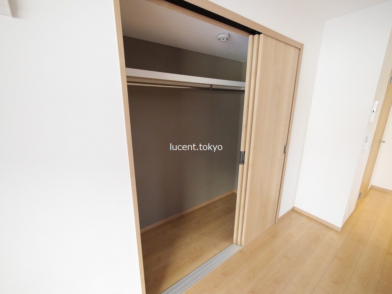 収納　同建物内参考写真