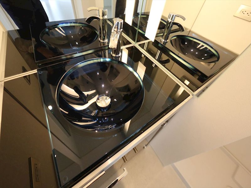 洗面設備　脱衣所　オシャレな独立洗面台