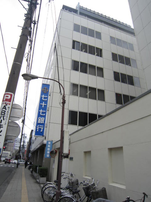 銀行　七十七銀行芭蕉の辻支店（銀行）まで144m