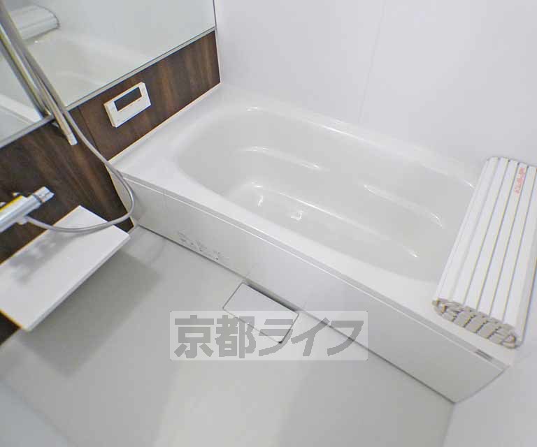 バス・シャワールーム　お風呂です。